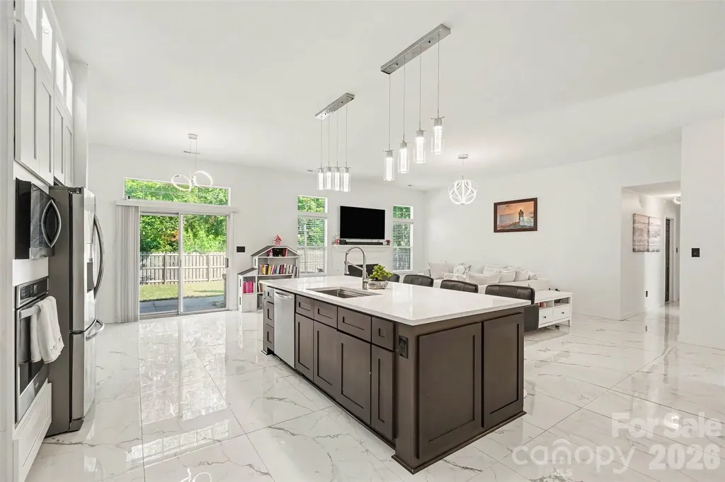 12109 Landing Green Drive Charlotte NC 28277