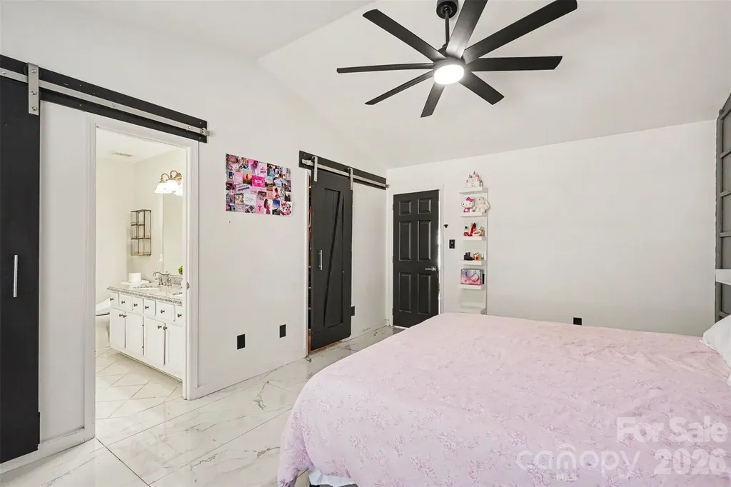 12109 Landing Green Drive Charlotte NC 28277