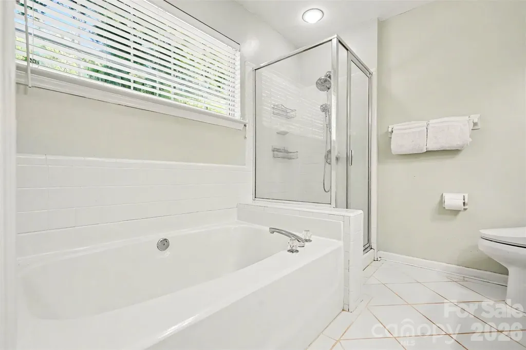 12109 Landing Green Drive Charlotte NC 28277