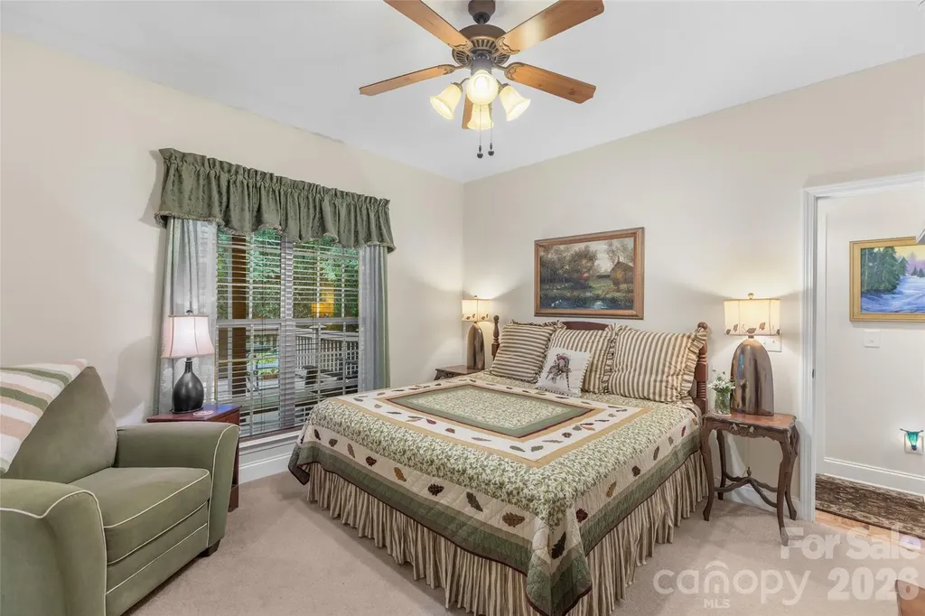 141 Dolly Lane Highlands NC 28741