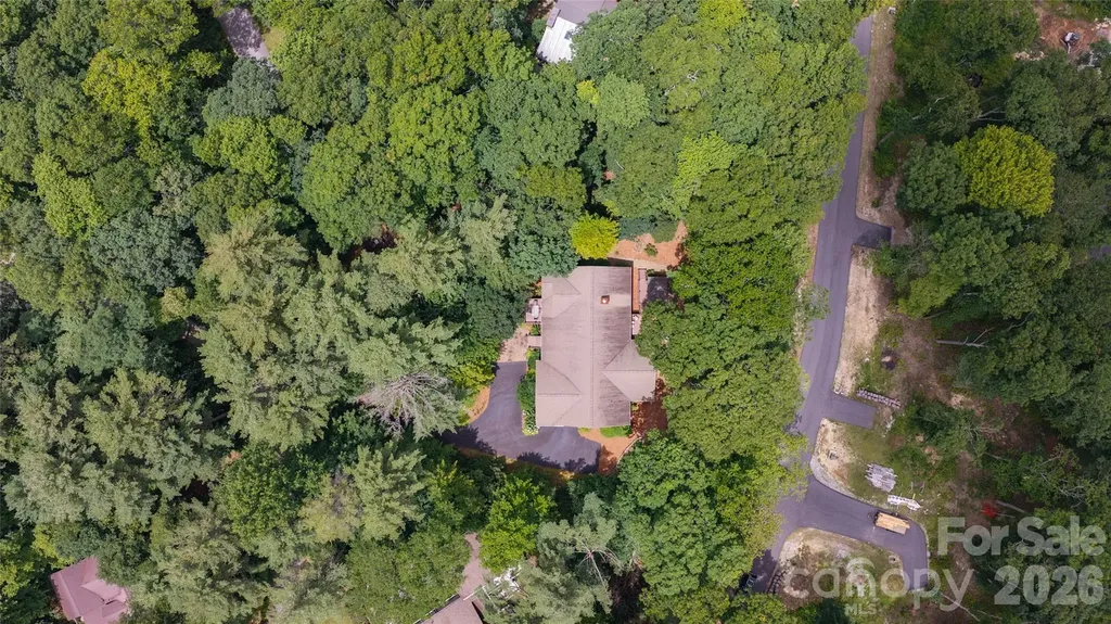 141 Dolly Lane Highlands NC 28741