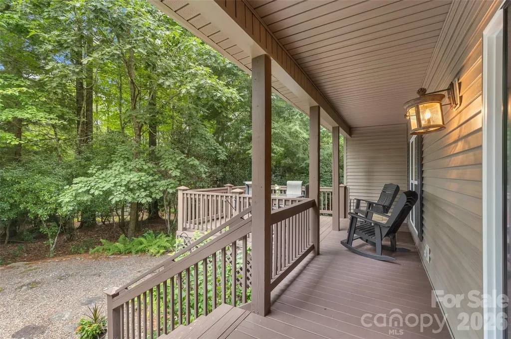 141 Dolly Lane Highlands NC 28741
