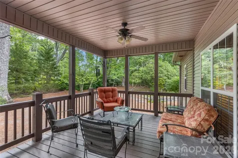 141 Dolly Lane Highlands NC 28741