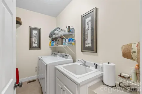 141 Dolly Lane Highlands NC 28741