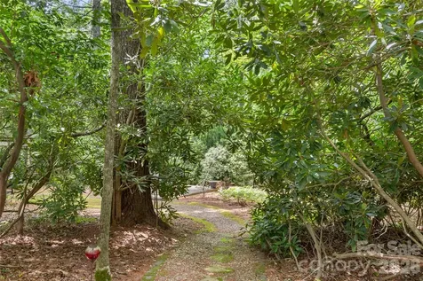 141 Dolly Lane Highlands NC 28741