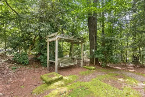 141 Dolly Lane Highlands NC 28741
