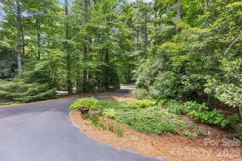 141 Dolly Lane Highlands NC 28741