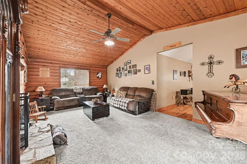 3999 Fincher Road Matthews NC 28104