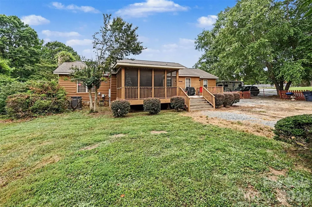 3999 Fincher Road Matthews NC 28104
