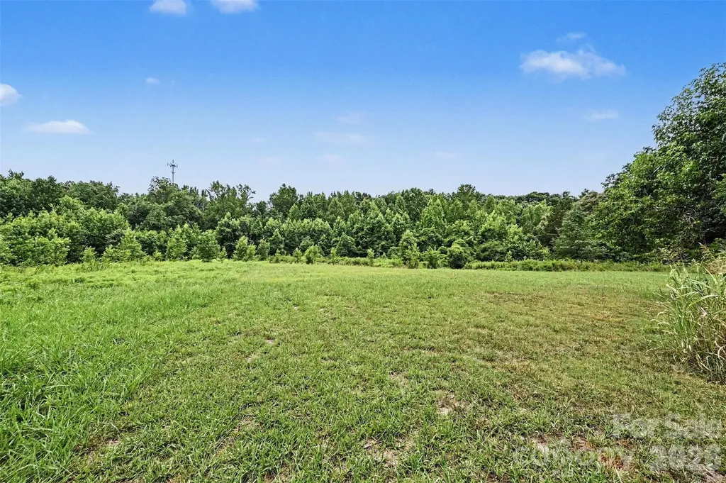 3999 Fincher Road Matthews NC 28104