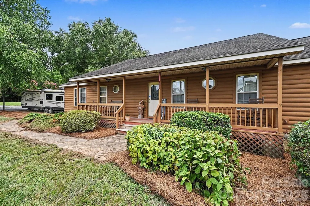 3999 Fincher Road Matthews NC 28104