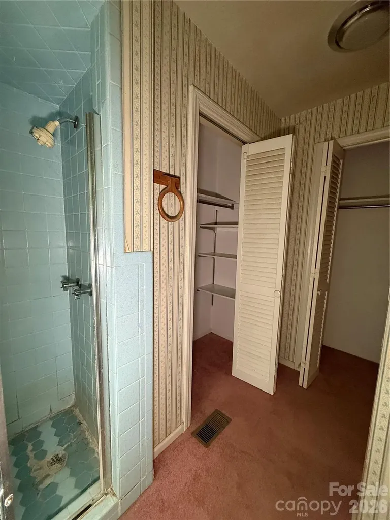 118 Brightwater Heights Drive Hendersonville NC 28791
