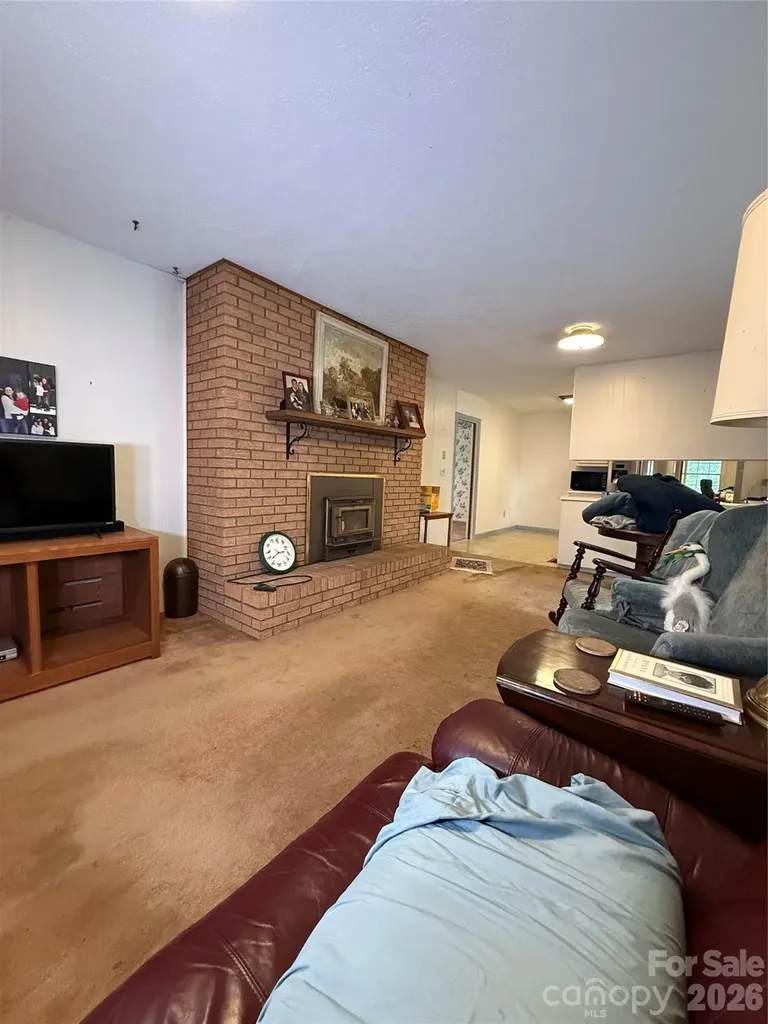 118 Brightwater Heights Drive Hendersonville NC 28791