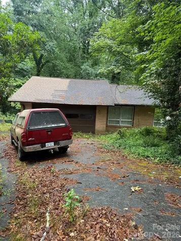 118 Brightwater Heights Drive Hendersonville NC 28791