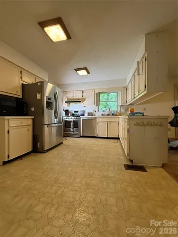 118 Brightwater Heights Drive Hendersonville NC 28791