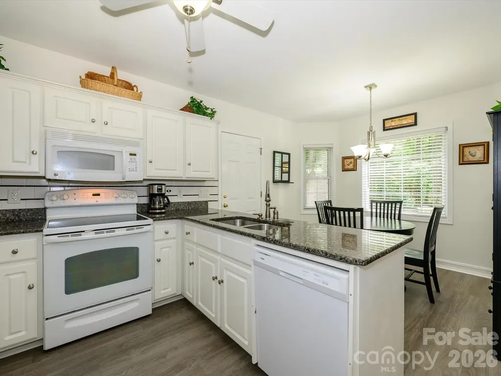 2704 Gold Spike Court Matthews NC 28105