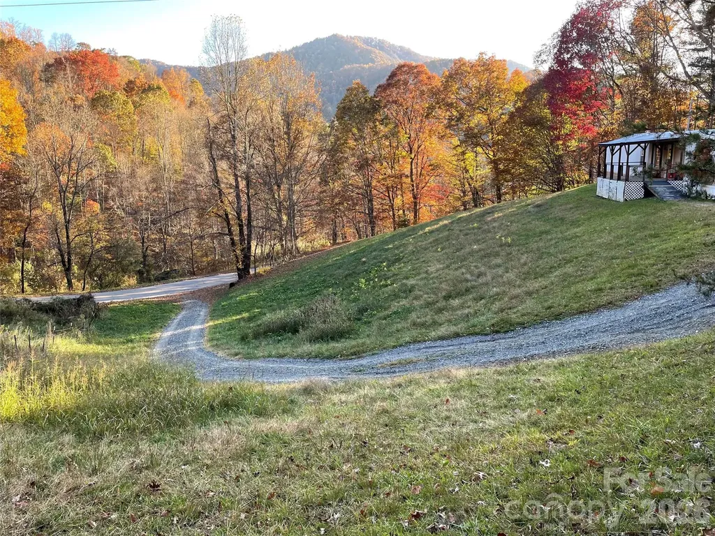 Marshall NC, 3265 Revere Road