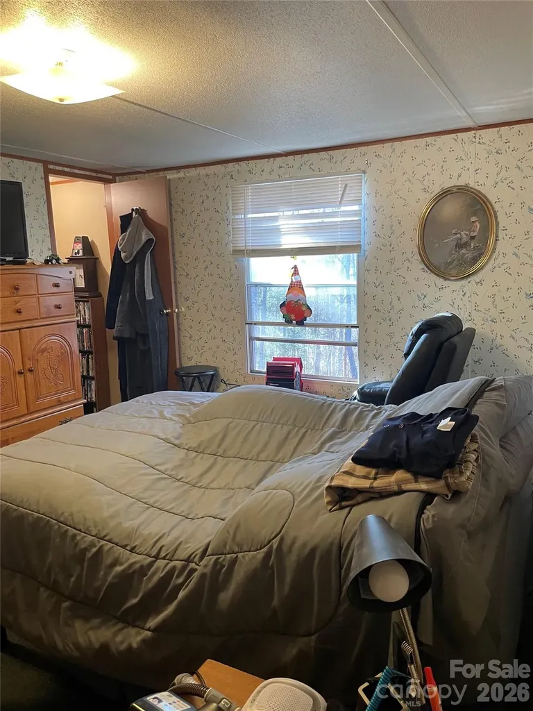 3265 Revere Road Marshall NC 28753