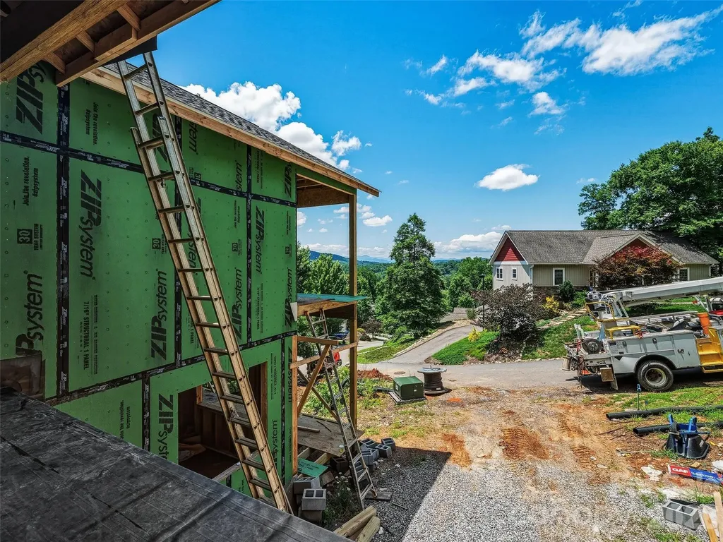 23 Village Overlook Loop Swannanoa NC 28778