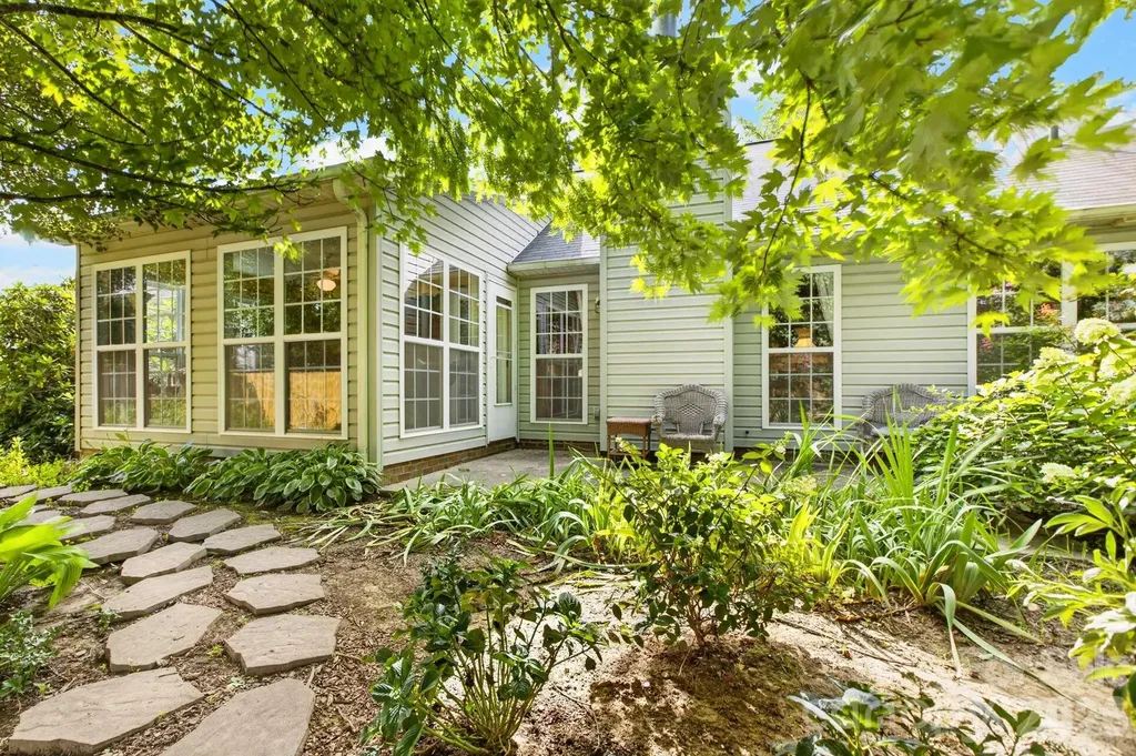 171 Running Briar Road Fletcher NC 28732