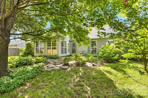 171 Running Briar Road Fletcher NC 28732