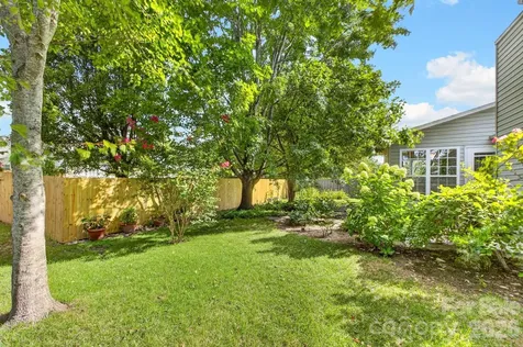 171 Running Briar Road Fletcher NC 28732