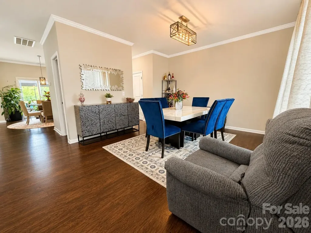 7129 Branch Fork Road Charlotte NC 28215