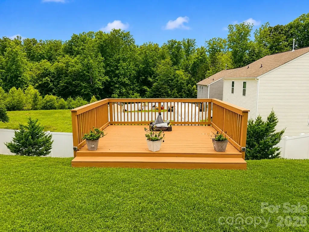 7129 Branch Fork Road Charlotte NC 28215