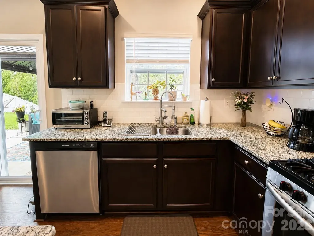 7129 Branch Fork Road Charlotte NC 28215