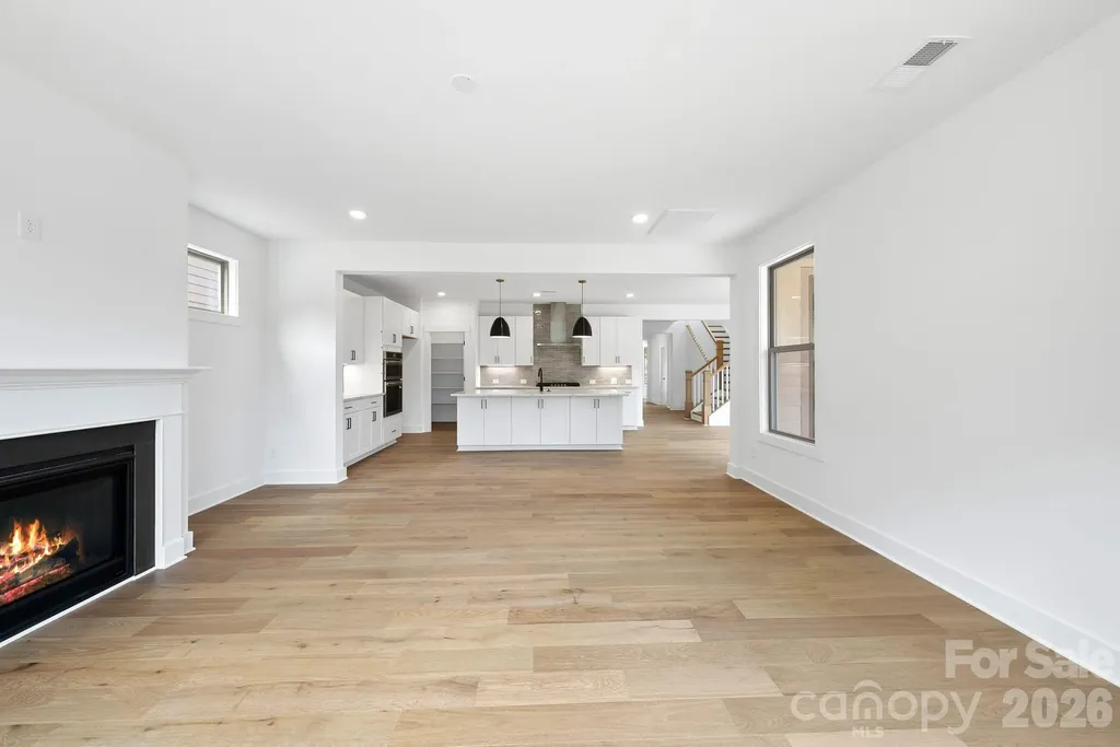 1124 Berryhill Road Charlotte NC 28208