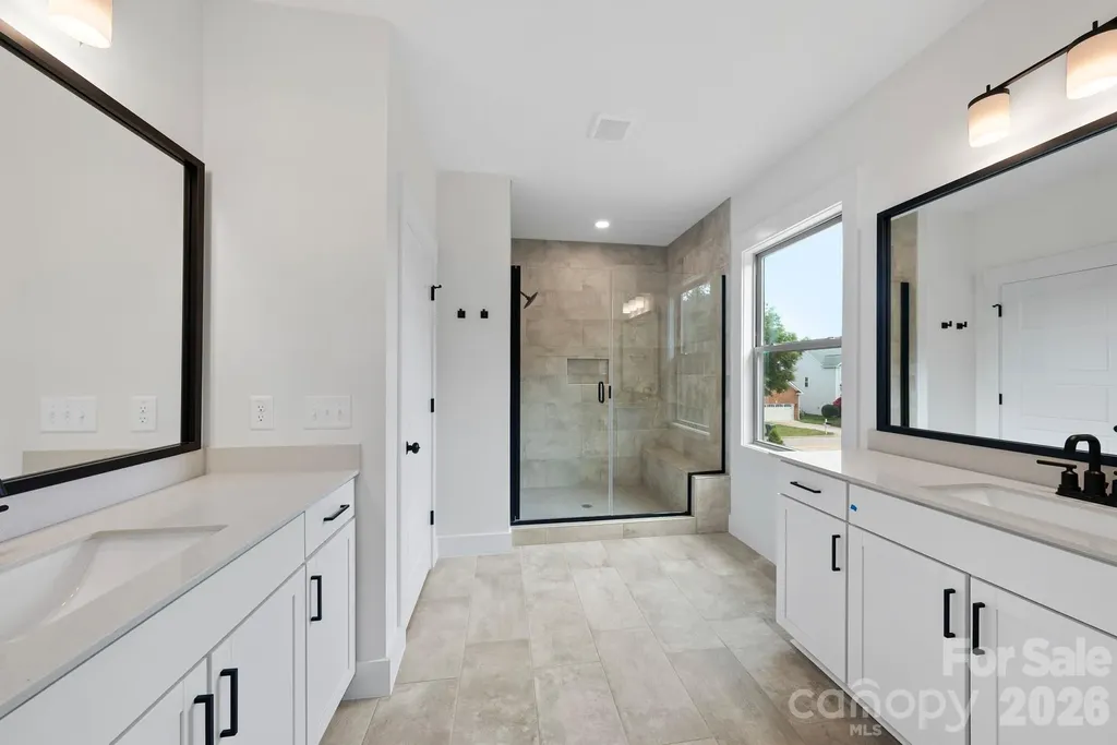 1124 Berryhill Road Charlotte NC 28208