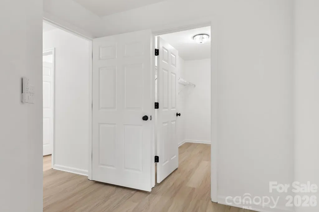 9713 Pernell Lane Charlotte NC 28213
