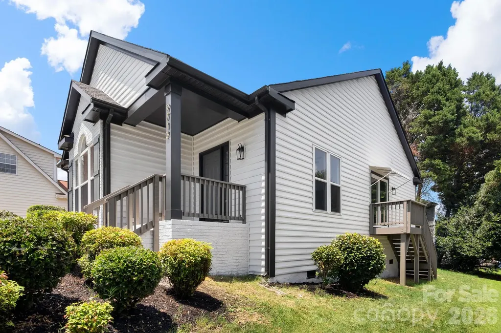 9713 Pernell Lane Charlotte NC 28213