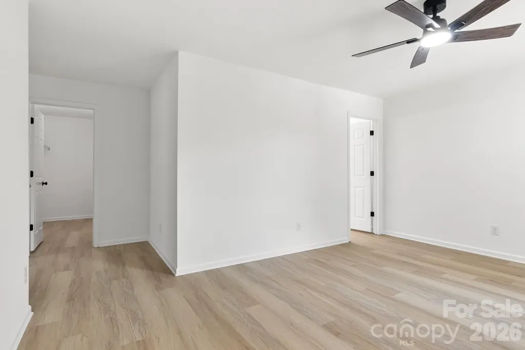 9713 Pernell Lane Charlotte NC 28213