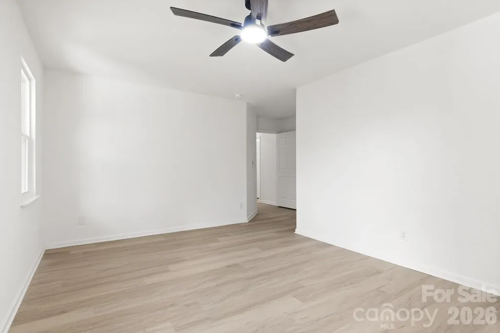 9713 Pernell Lane Charlotte NC 28213