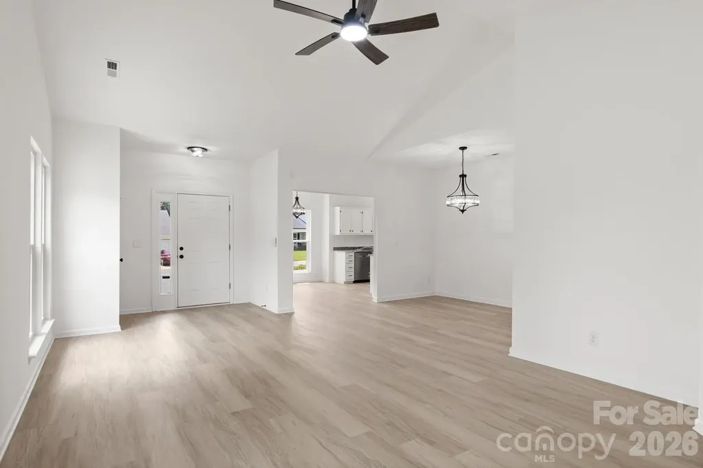 9713 Pernell Lane Charlotte NC 28213