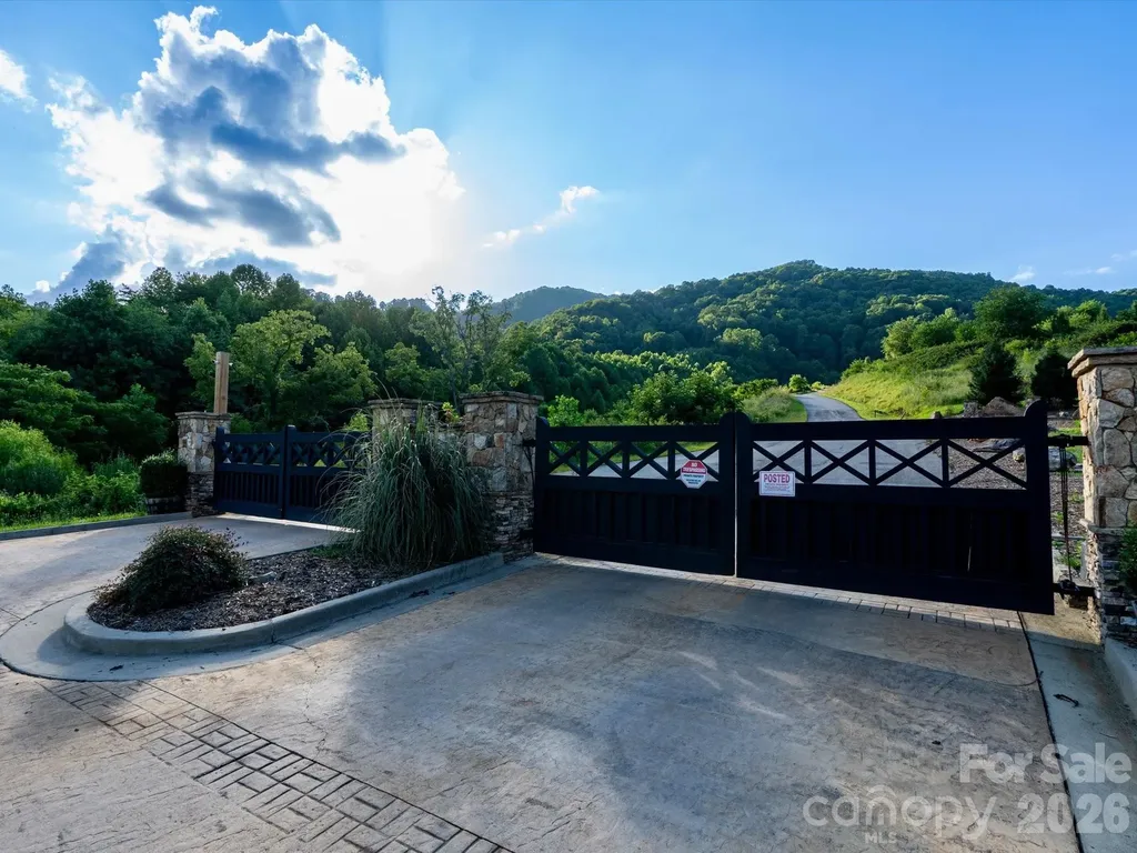 42 High Rock View Drive Canton NC 28716