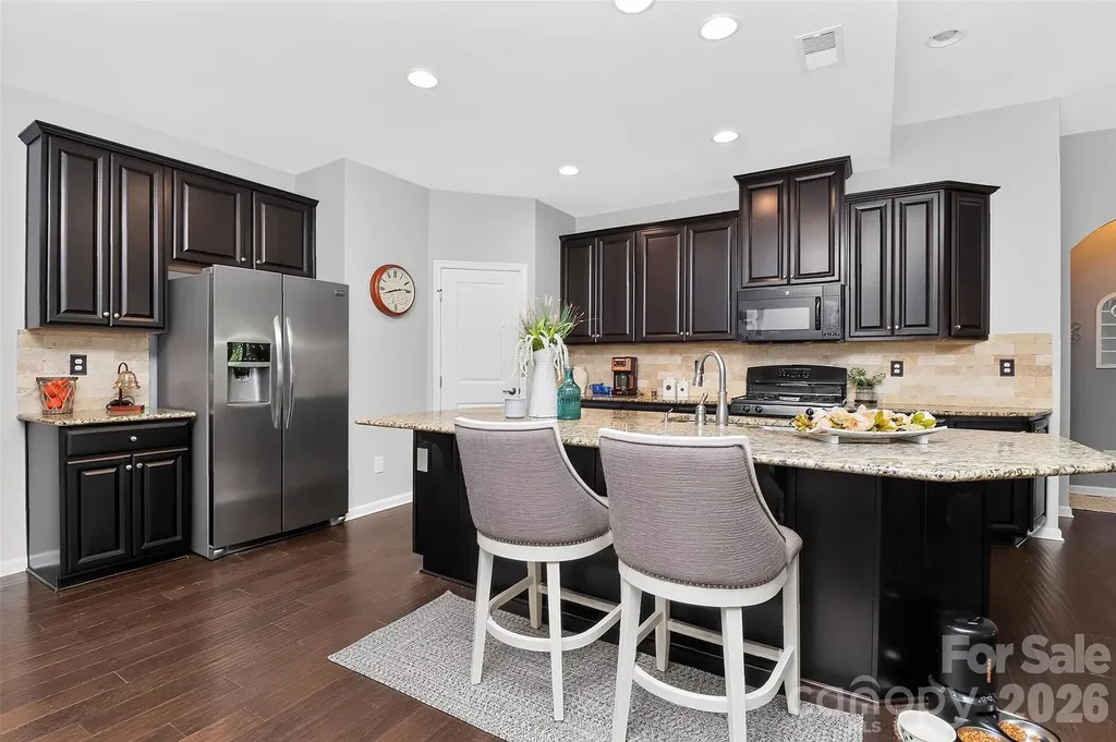12823 Plumleaf Drive Charlotte NC 28213