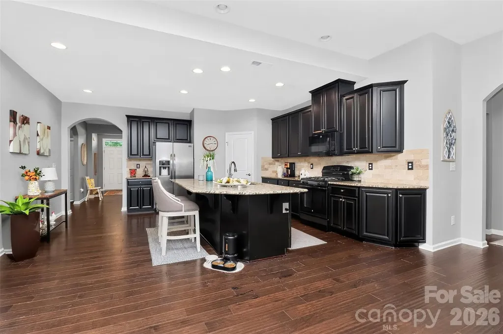 12823 Plumleaf Drive Charlotte NC 28213