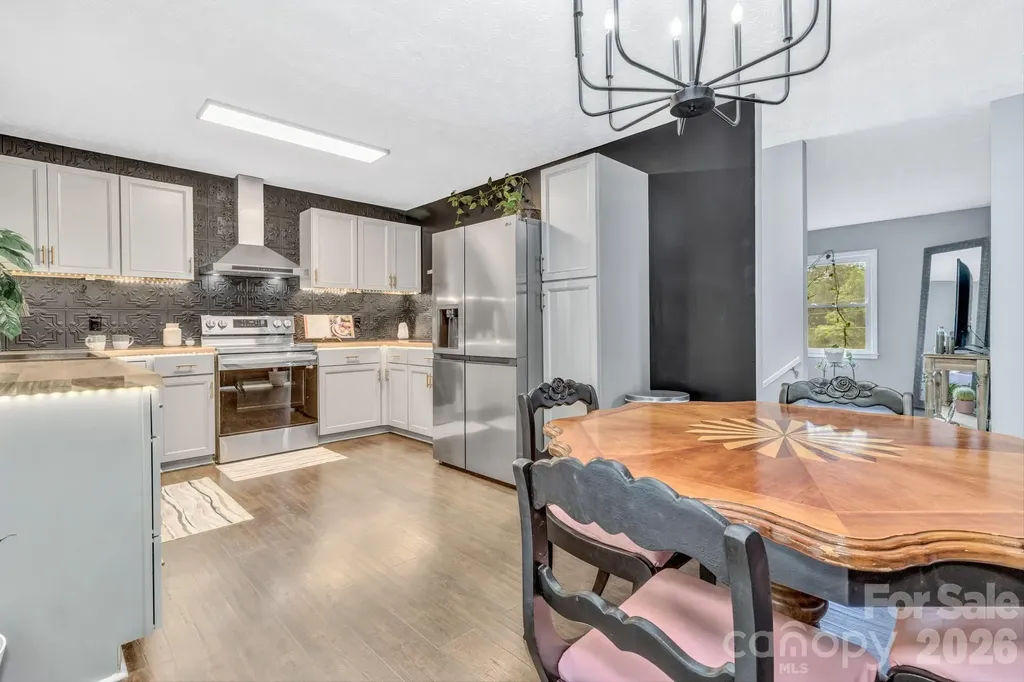 144 Pinehaven Drive Clyde NC 28721