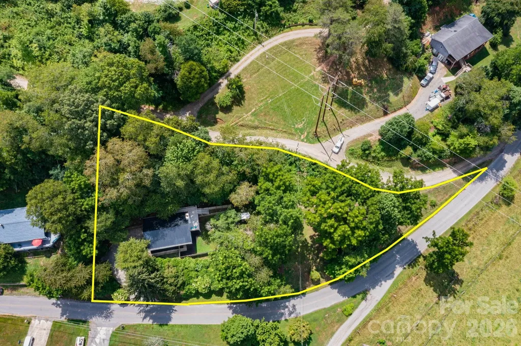 144 Pinehaven Drive Clyde NC 28721