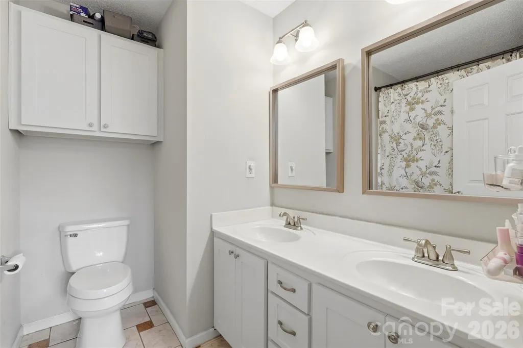 109 Prescott Street Matthews NC 28104