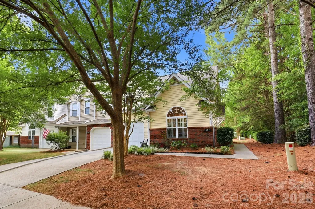 109 Prescott Street Matthews NC 28104