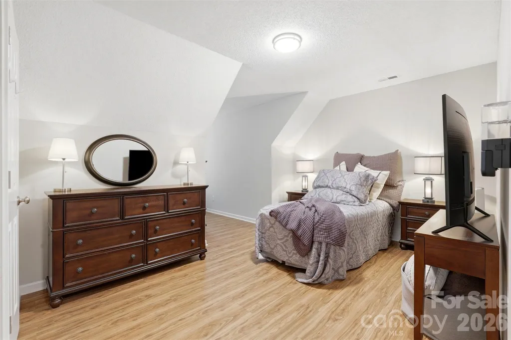 109 Prescott Street Matthews NC 28104