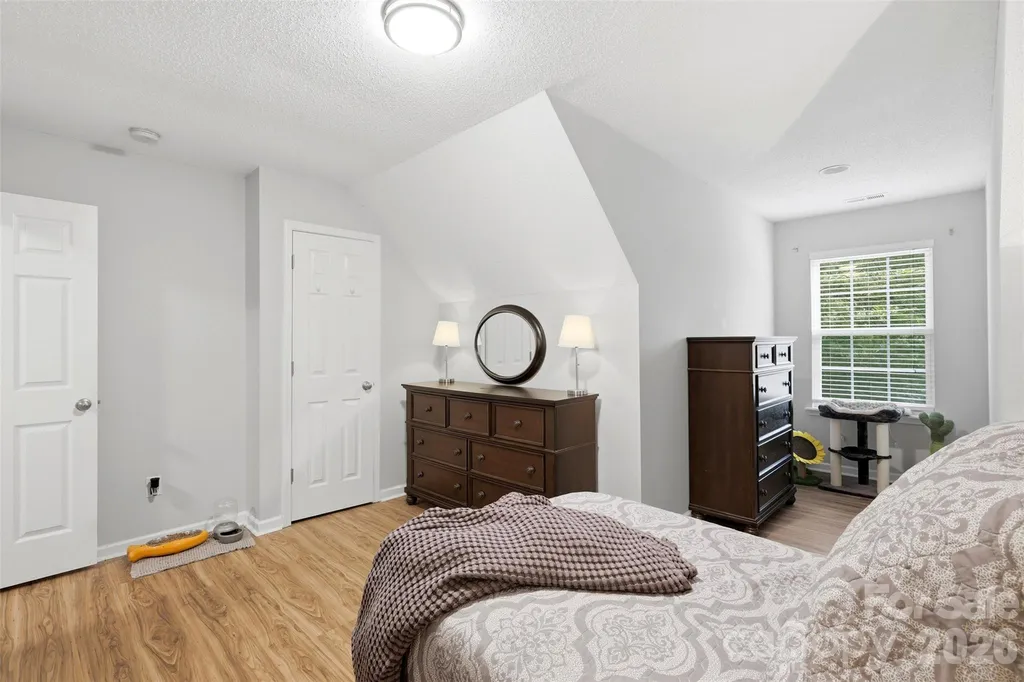 109 Prescott Street Matthews NC 28104