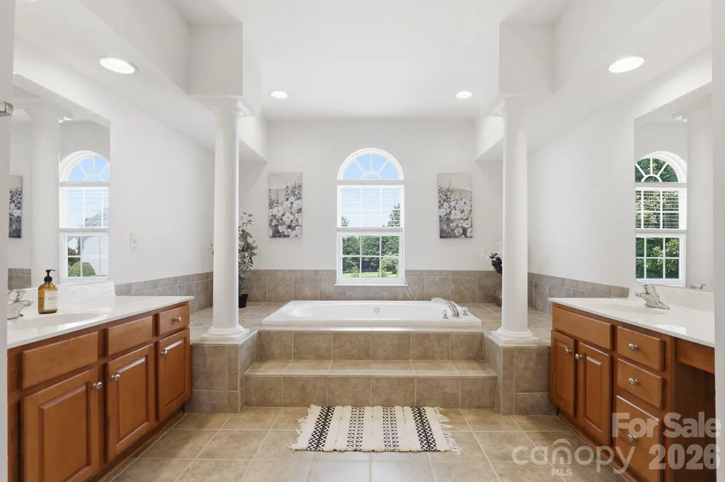 151 Corona Circle Mooresville NC 28117