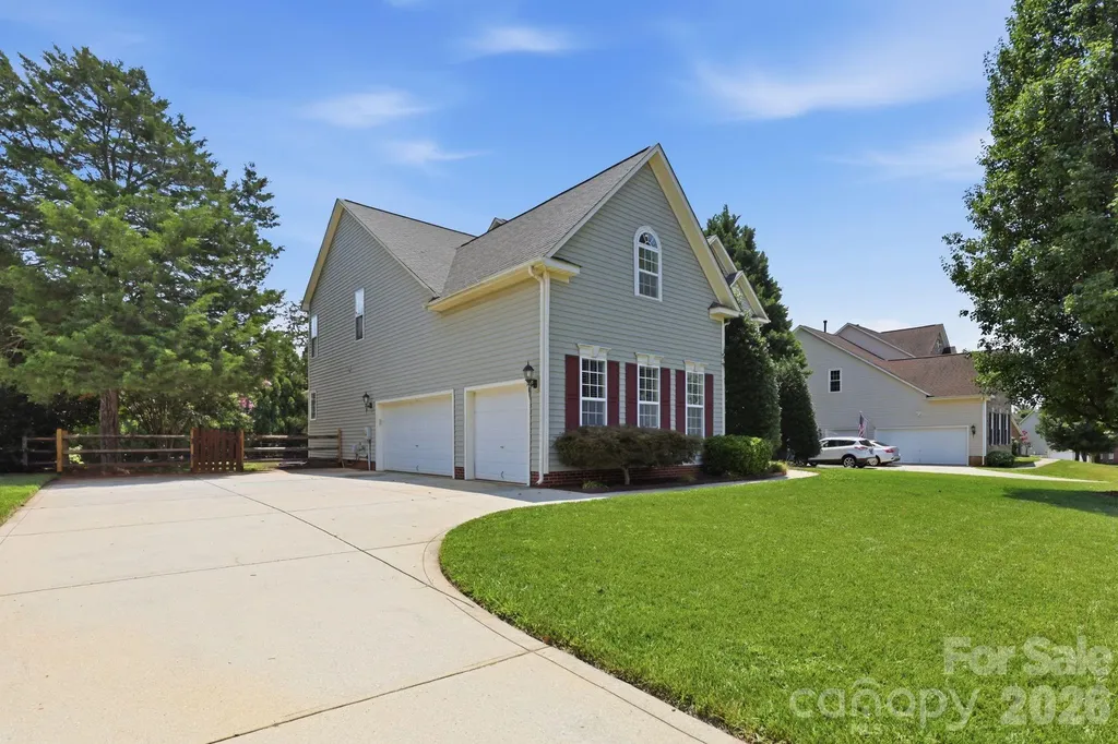 151 Corona Circle Mooresville NC 28117