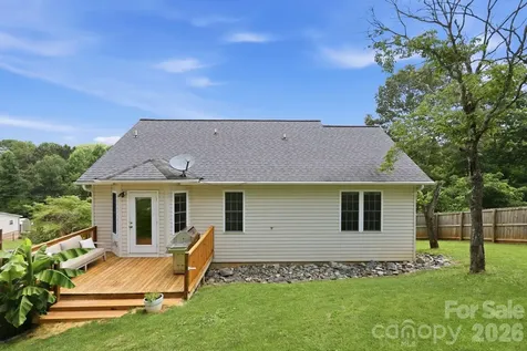 320 Meadowbrook Drive Canton NC 28716
