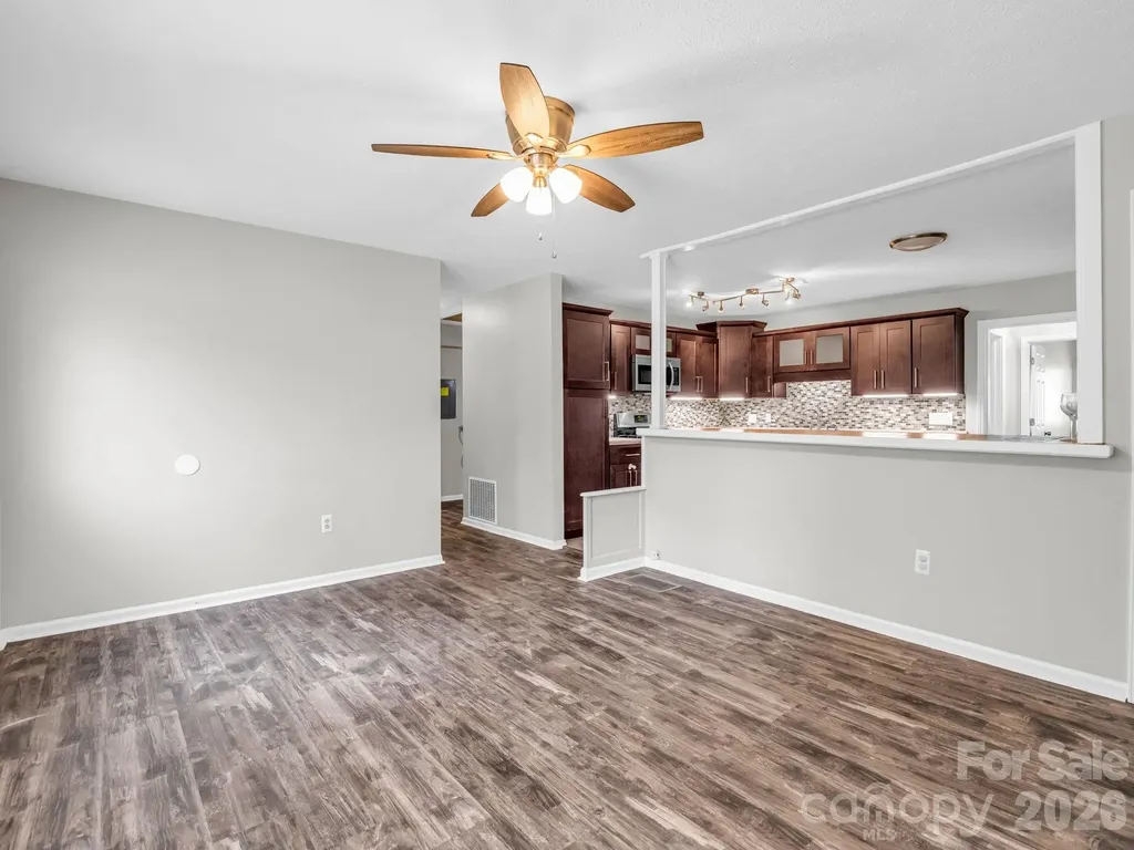 119 Scenic View Drive Swannanoa NC 28778