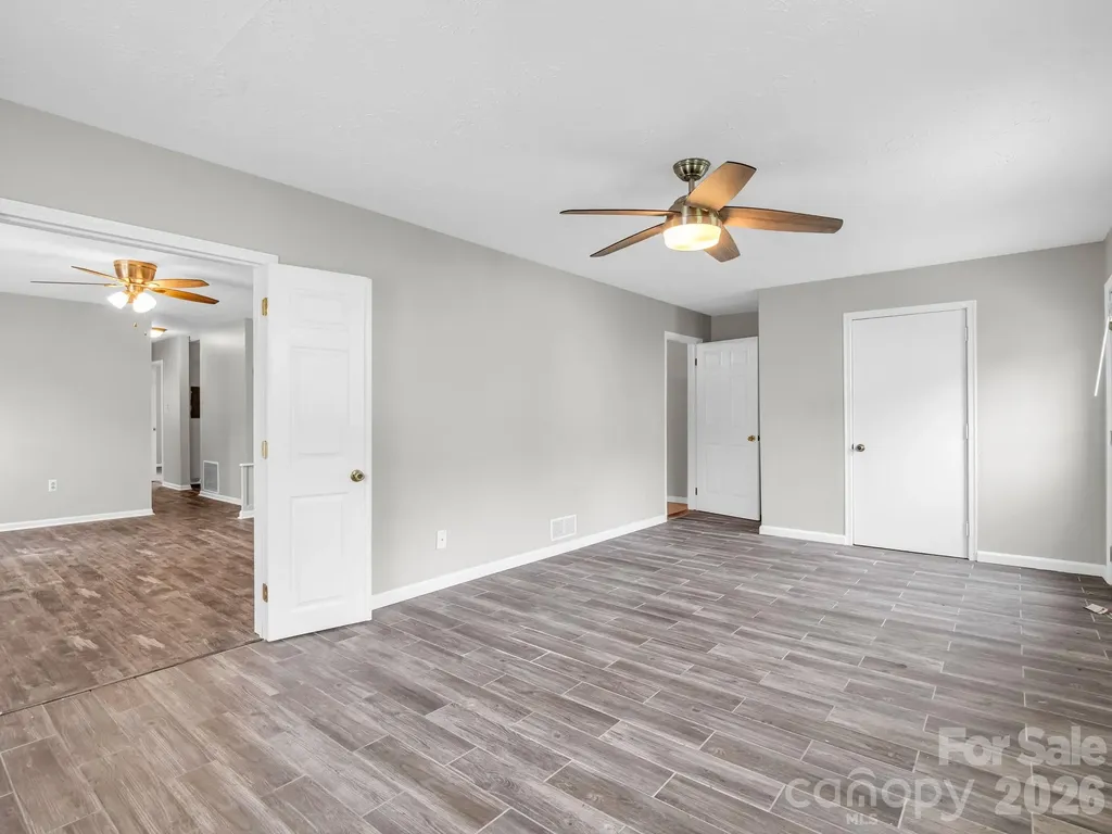 119 Scenic View Drive Swannanoa NC 28778